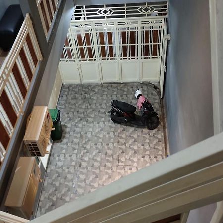 OYO 91209 Arjuna Residence Syariah Sby Surabaya Bagian luar foto