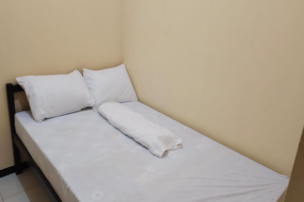 OYO 91209 Arjuna Residence Syariah Sby Surabaya Bagian luar foto