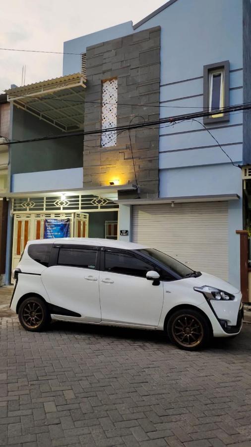OYO 91209 Arjuna Residence Syariah Sby Surabaya Bagian luar foto