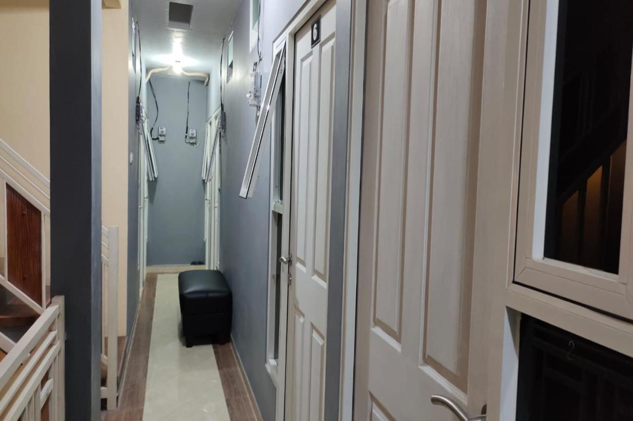 OYO 91209 Arjuna Residence Syariah Sby Surabaya Bagian luar foto
